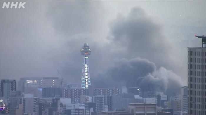 日本大阪地标“通天阁”附近发生火灾 目前伤亡未明