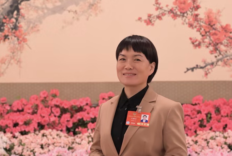 【两会经济热点大家谈】沈爱红委员谈房地产回稳的宁夏解法：宜居宜业宜游三重加持